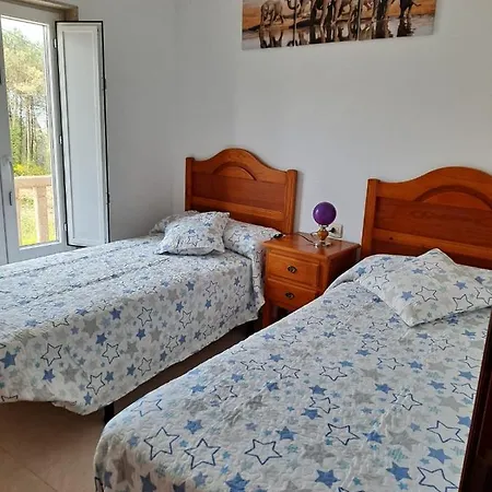Casa Amarela Corcubión