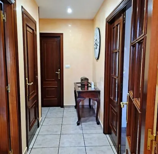 Casa Amarela * Corcubión